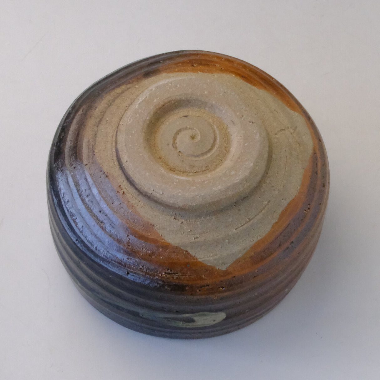 Kuro Fuki Bizen Brown Matcha Bowl