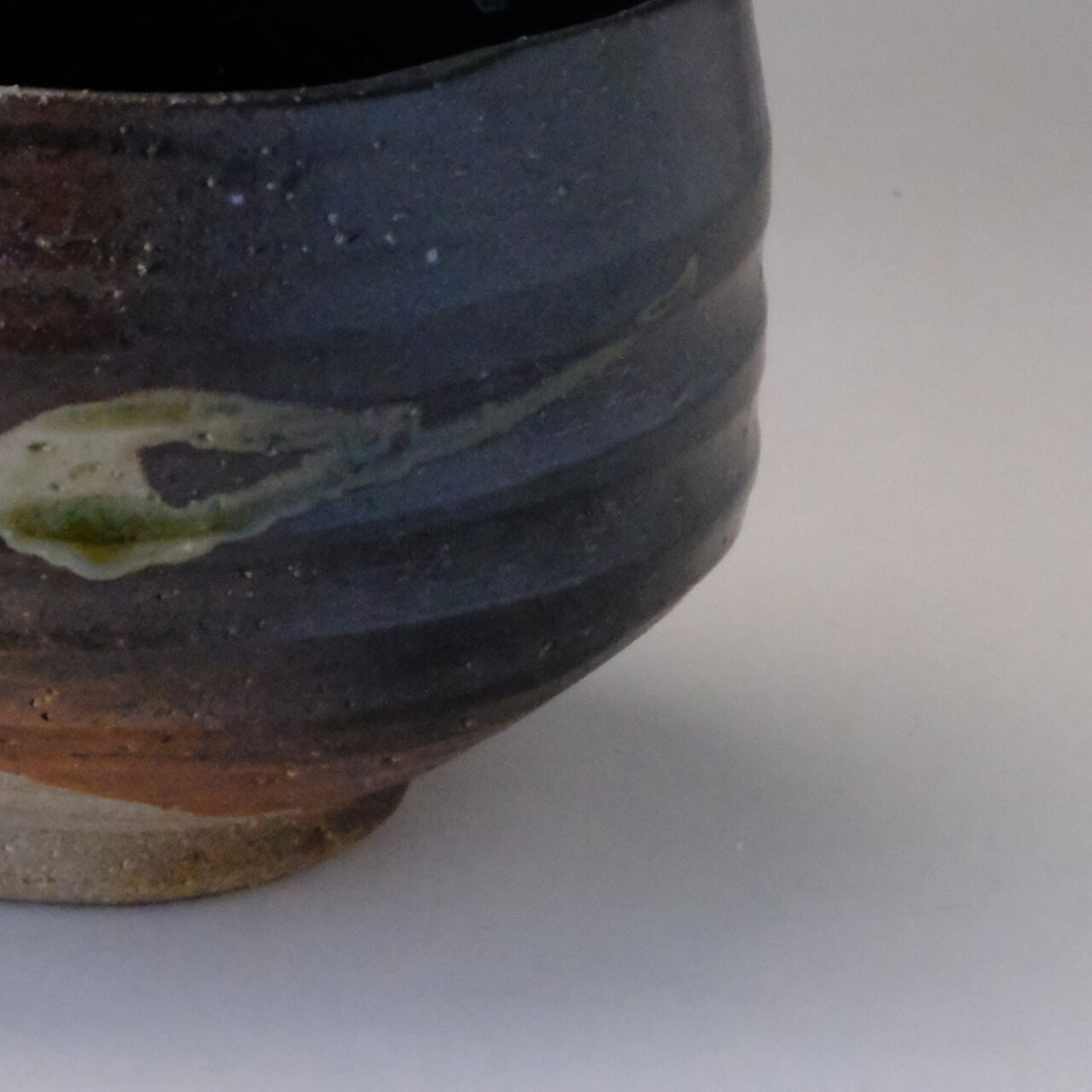 Kuro Fuki Bizen Brown Matcha Bowl