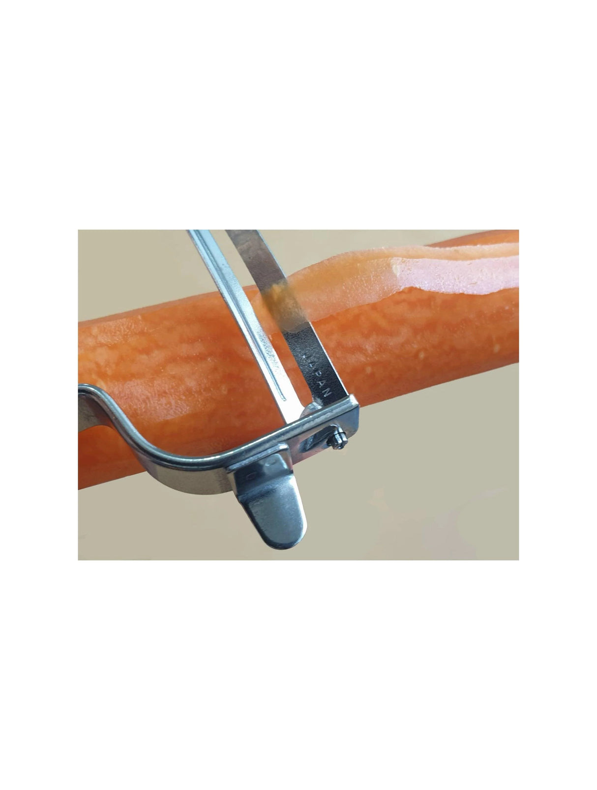 Ajiwai Shokubo Curve Peeler Stainless Steel 50mm