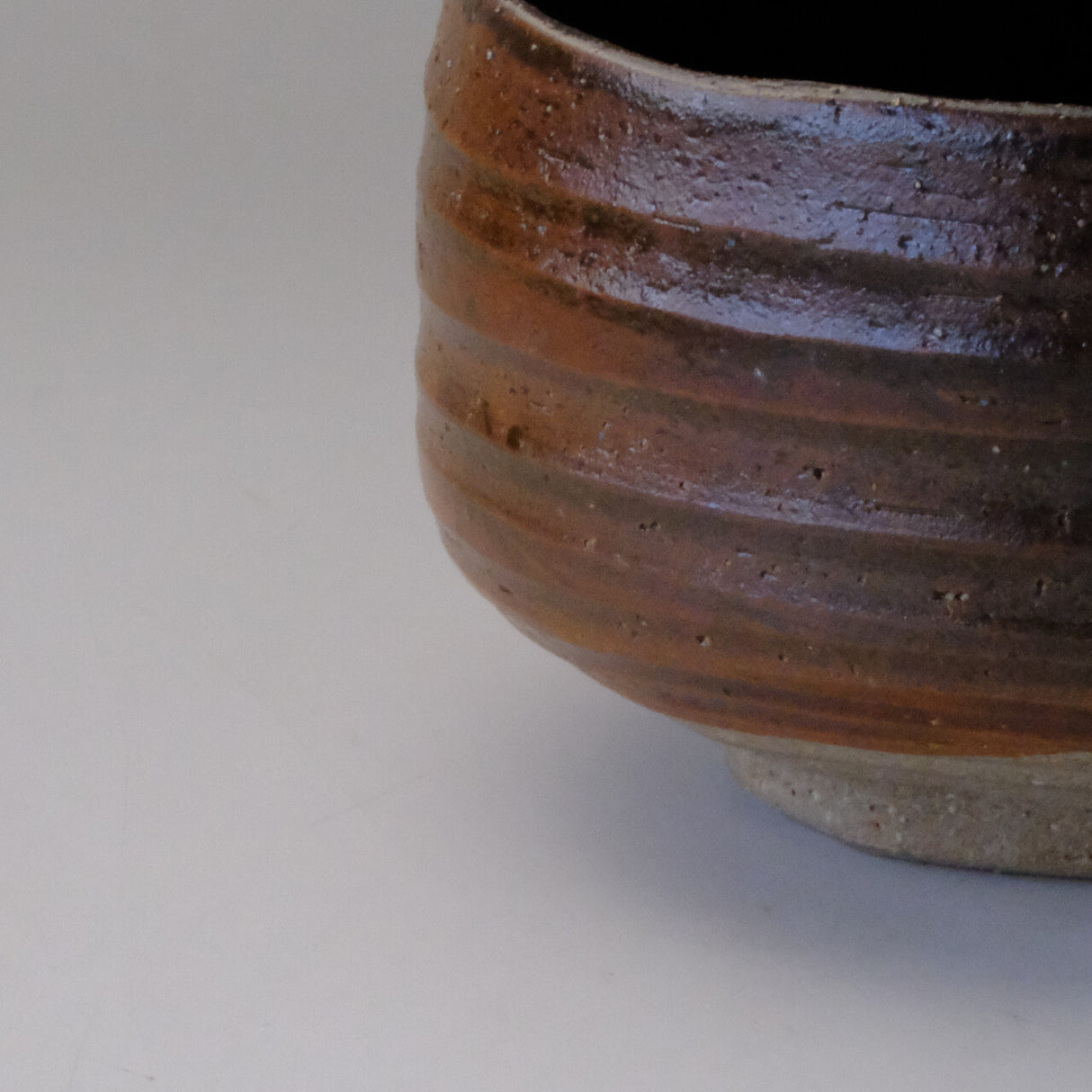 Kuro Fuki Bizen Brown Matcha Bowl